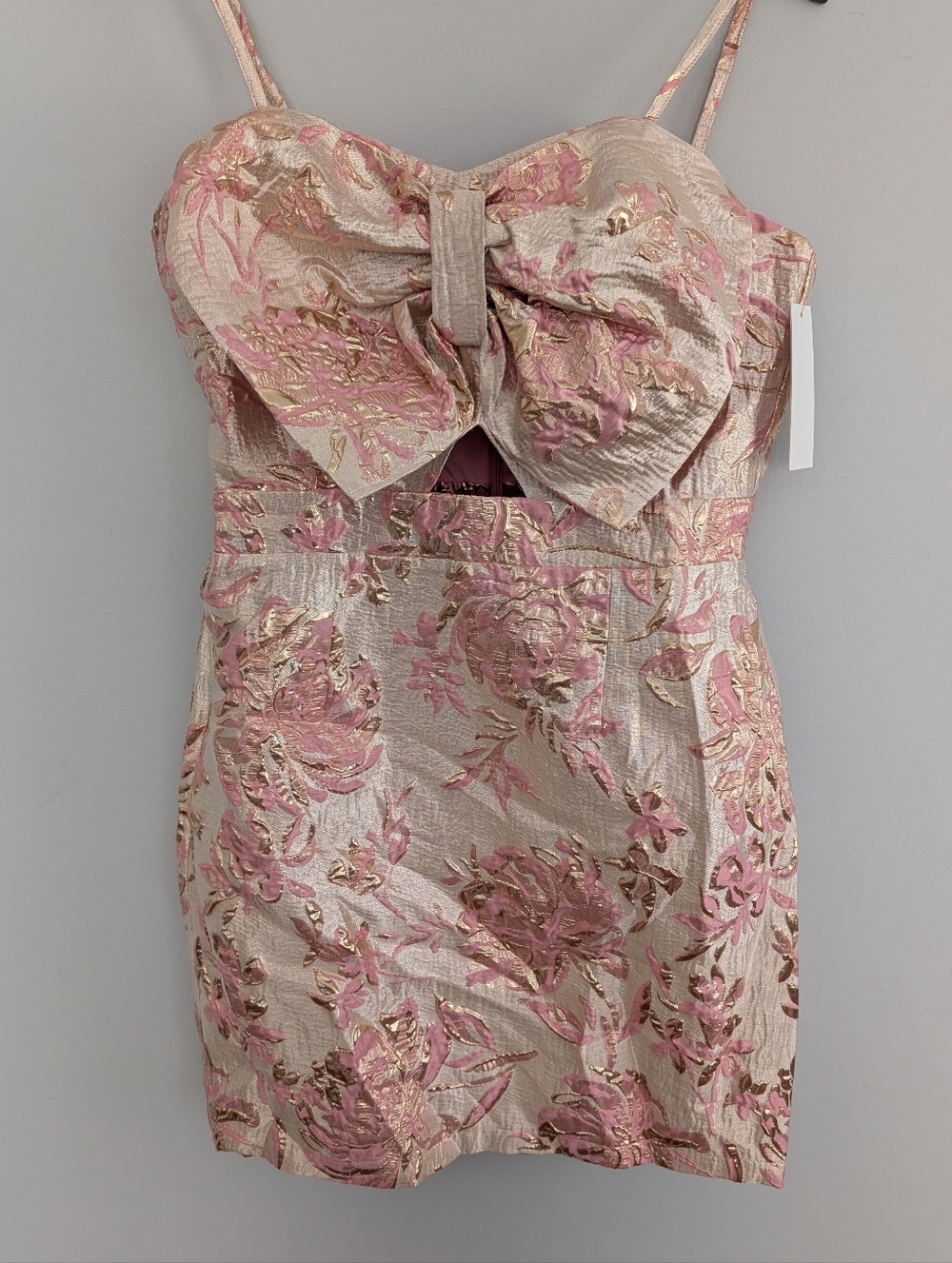NEW Women's Aura Pink Gold Floral Mini Dress Medium Oversized Bow Front Peekaboo - Picture 2 of 6